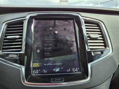 2016 Volvo XC90 T6 Momentum