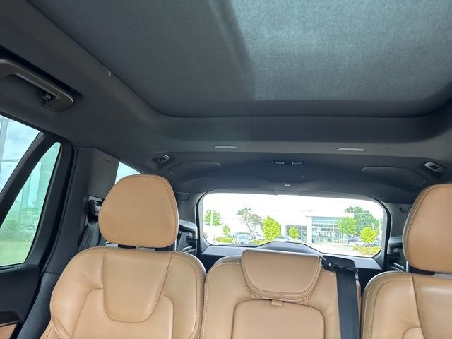 2024 Volvo XC90 Recharge Plug-In Hybrid Ultimate