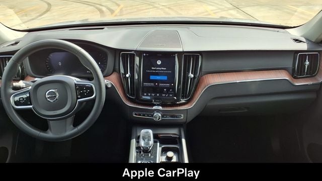 2023 Volvo XC60 B5 Ultimate Bright Theme