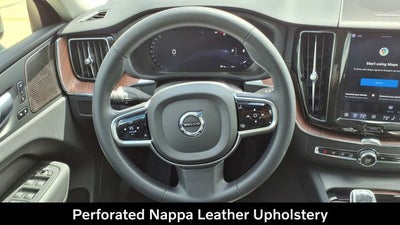 2023 Volvo XC60 B5 Ultimate Bright Theme