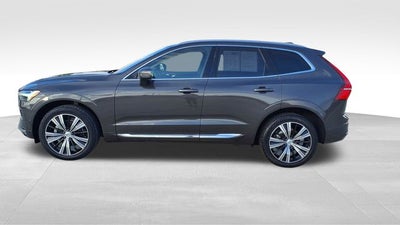 2023 Volvo XC60 B5 Plus Bright Theme