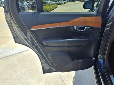 2024 Volvo XC90 B5 Plus