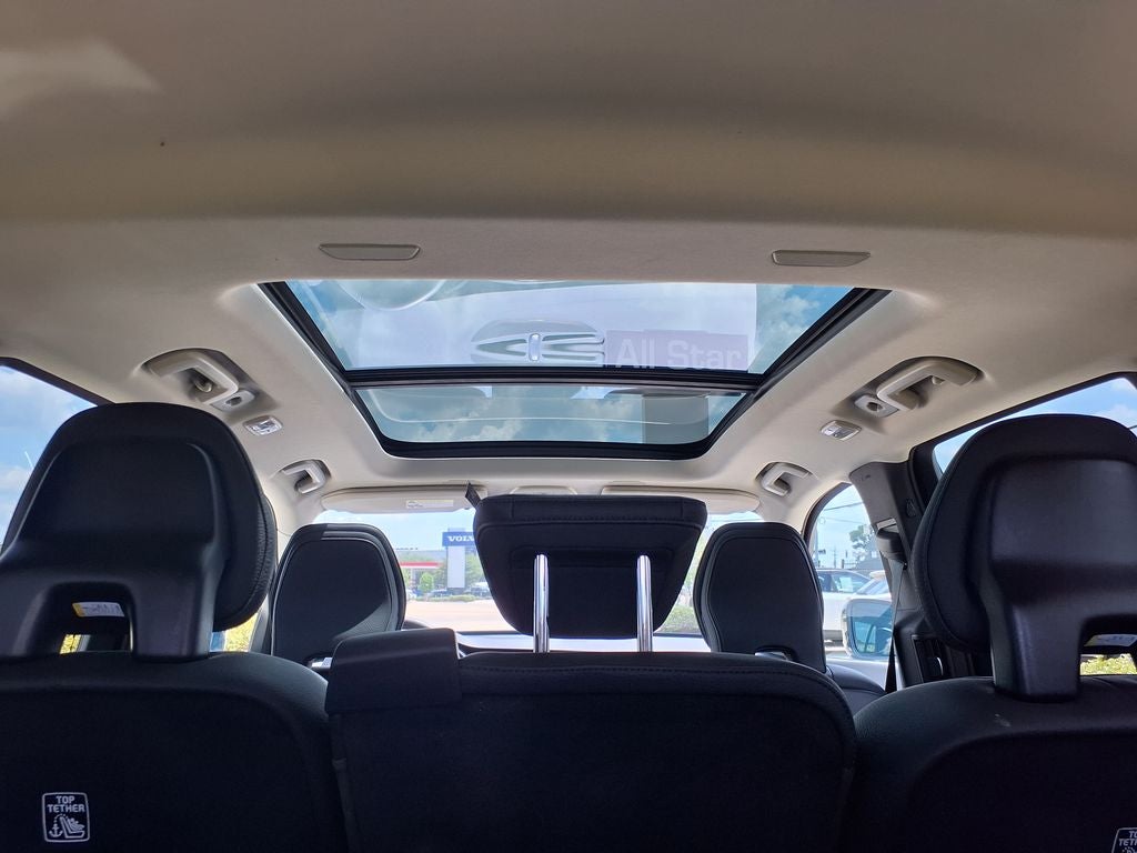 2024 Volvo XC90 B5 Plus