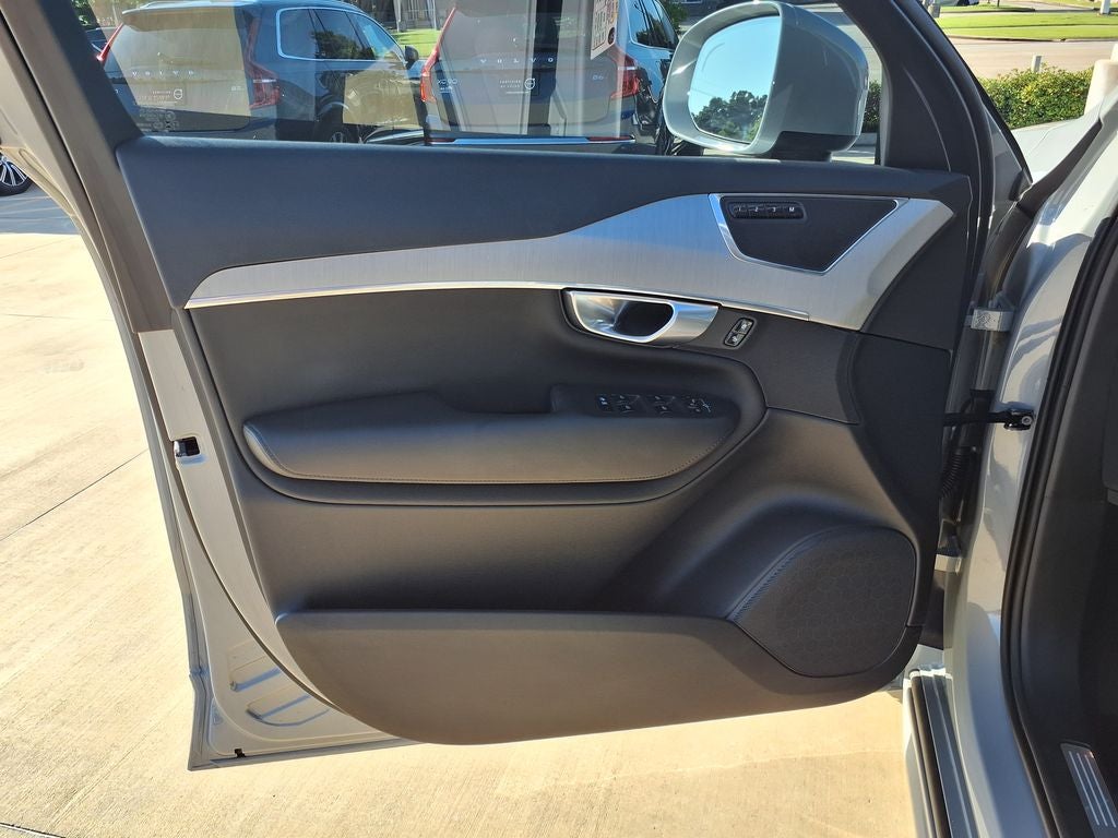 2024 Volvo XC90 B5 Core