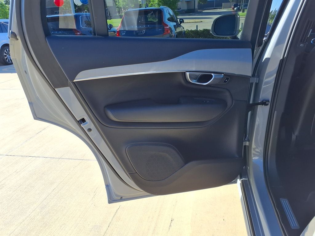 2024 Volvo XC90 B5 Core