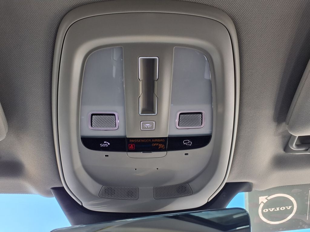 2024 Volvo XC90 B5 Core