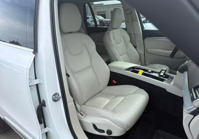 2024 Volvo XC90 B5 Core