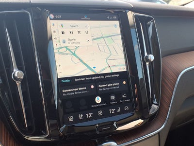 2024 Volvo XC60 B5 Plus Dark Theme