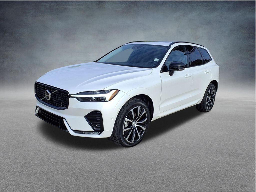 2024 Volvo XC60 B5 Plus Dark Theme