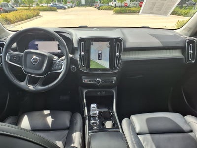 2023 Volvo XC40 Ultimate