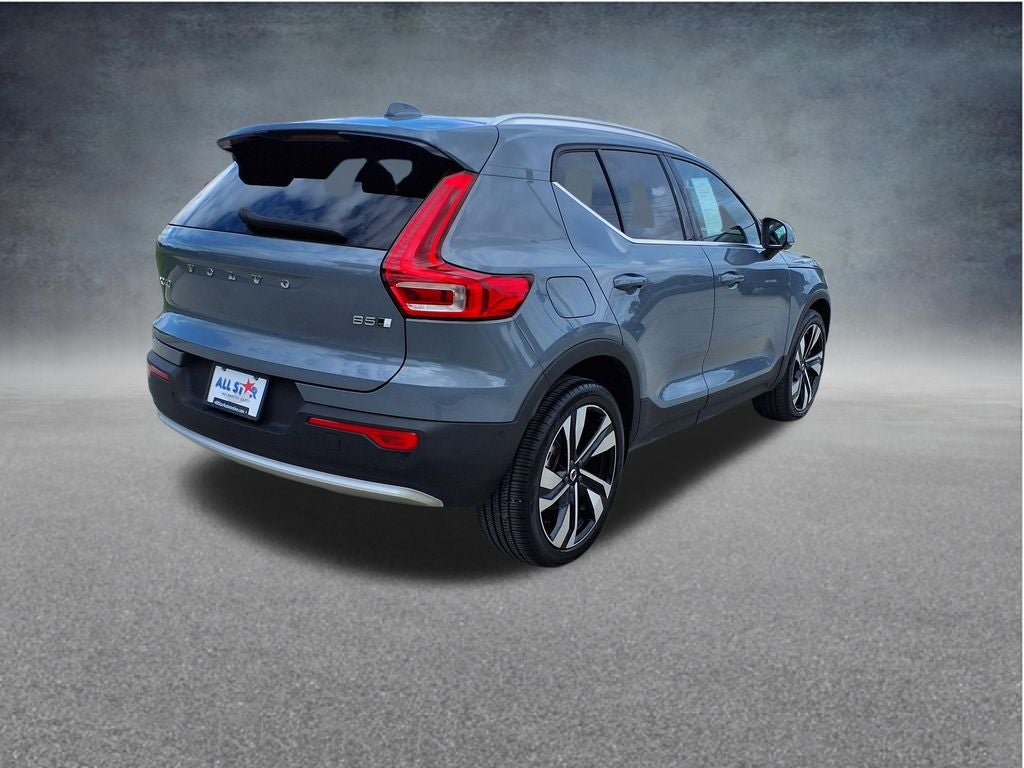 2023 Volvo XC40 Ultimate