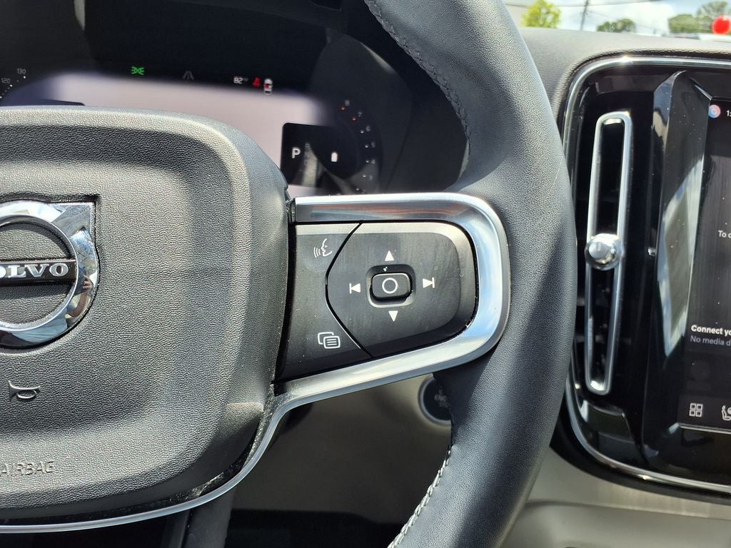 2023 Volvo XC40 Ultimate