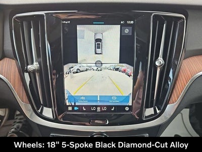 2025 Volvo V60 Cross Country B5 Plus