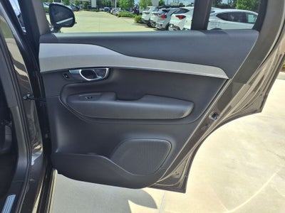2025 Volvo XC90 B5 Core