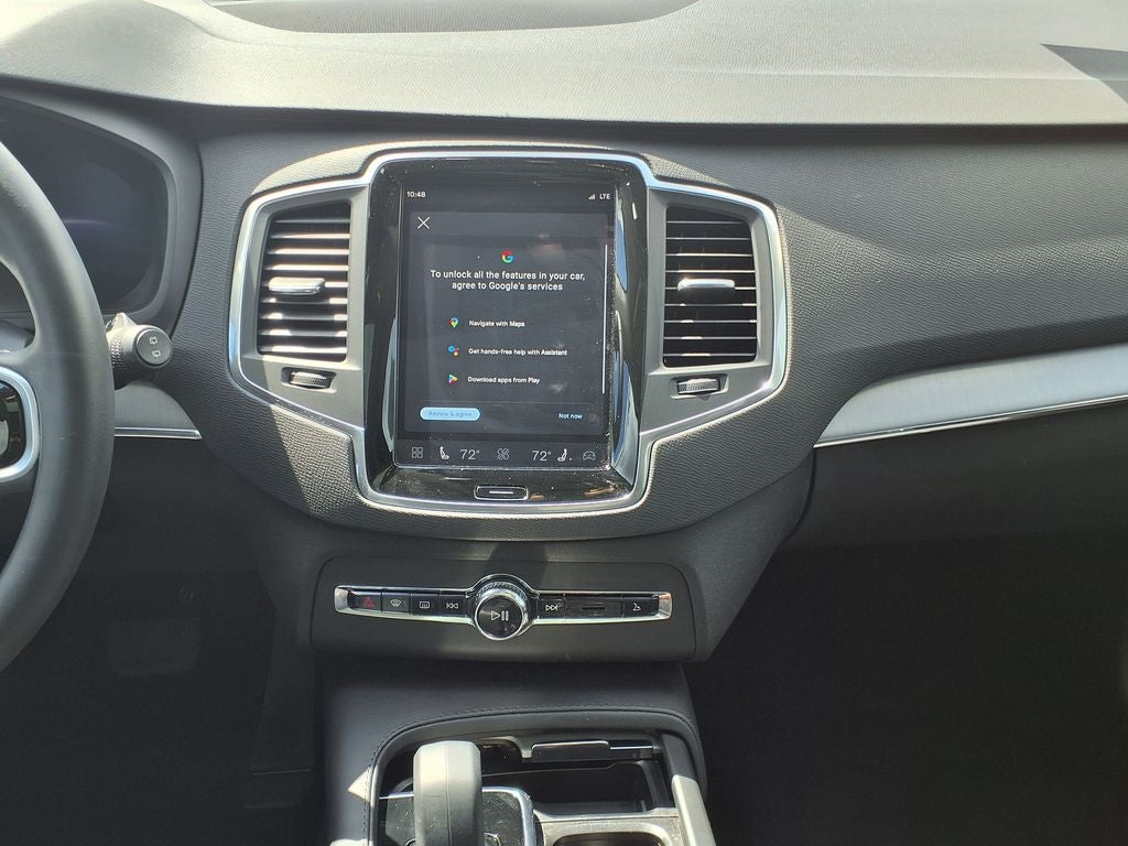 2025 Volvo XC90 B5 Core