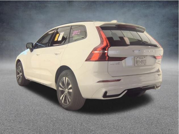 2025 Volvo XC60 B5 Core