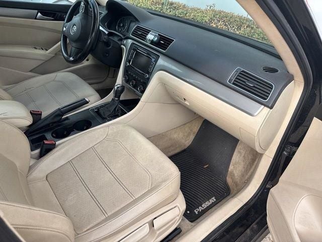 2015 Volkswagen Passat 1.8T Limited Edition