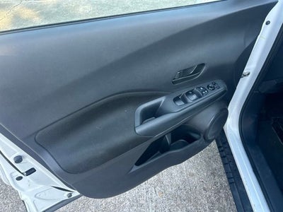 2023 Nissan Kicks S