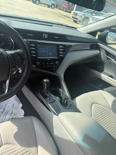 2020 Toyota Camry SE