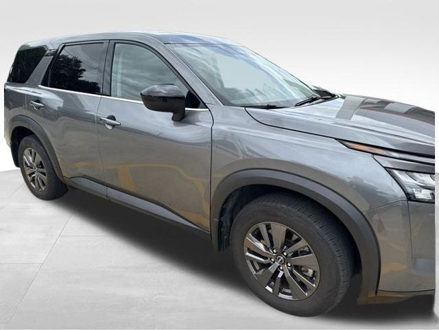 2023 Nissan Pathfinder S