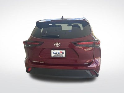 2026 Toyota Highlander Hybrid XLE