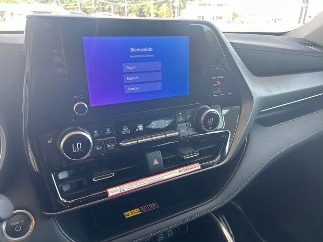 2026 Toyota Highlander Hybrid XLE