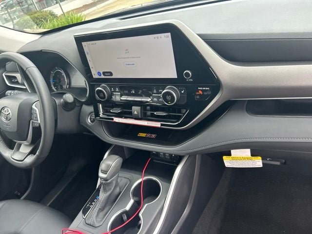 2026 Toyota Highlander Hybrid XLE