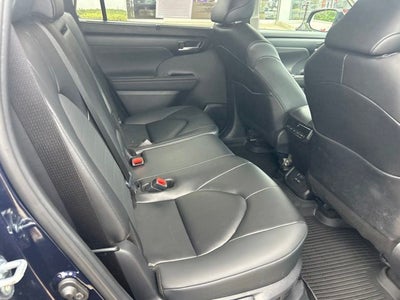 2026 Toyota Highlander Hybrid XLE
