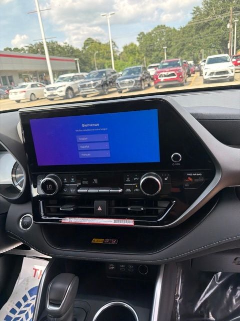 2026 Toyota Highlander Hybrid XLE