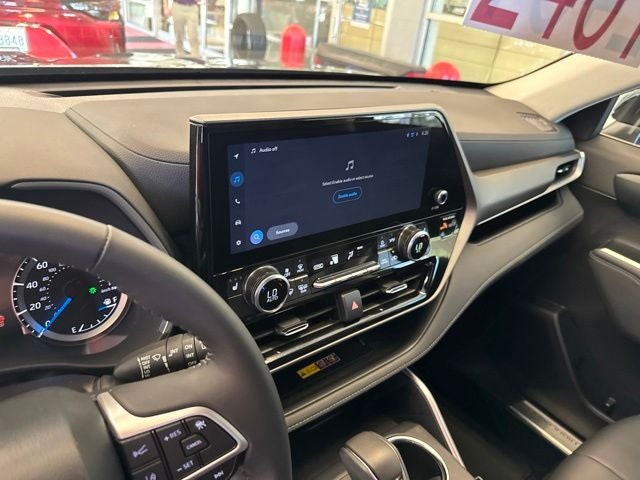 2026 Toyota Highlander Hybrid XLE