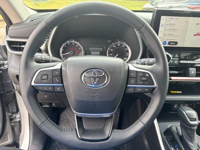 2025 Toyota Highlander XLE