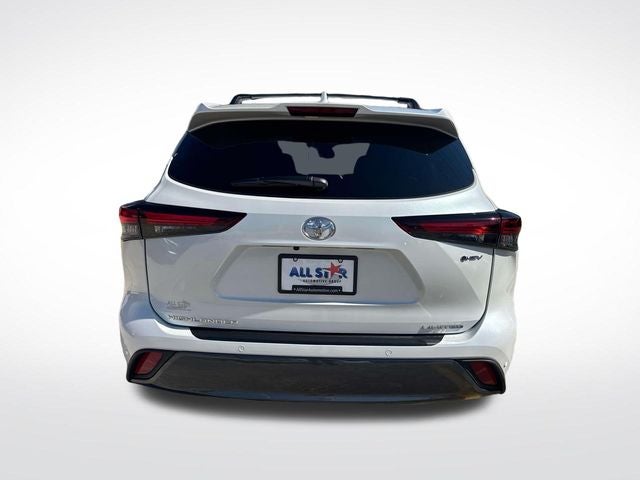 2026 Toyota Highlander Hybrid Limited