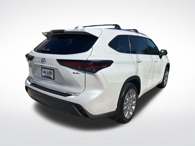 2026 Toyota Highlander Hybrid Limited