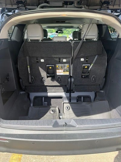 2026 Toyota Sienna XLE 8 Passenger