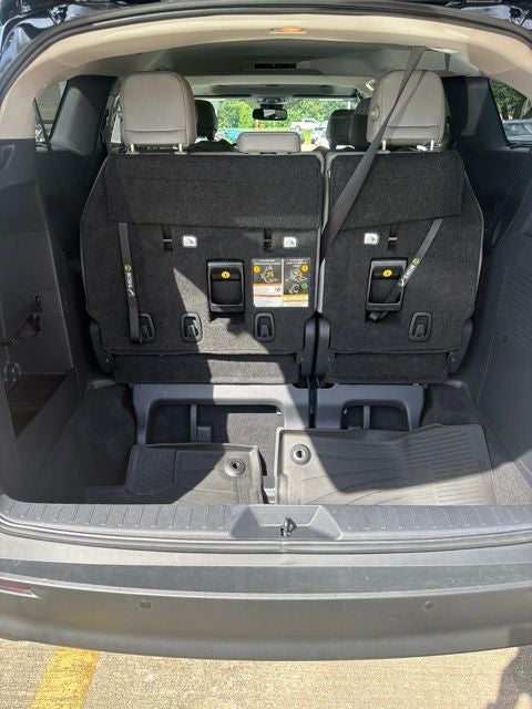 2026 Toyota Sienna XLE 8 Passenger