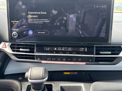 2026 Toyota Sienna XLE 8 Passenger