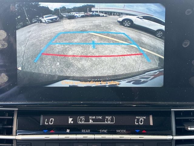 2026 Toyota Sienna XLE 8 Passenger