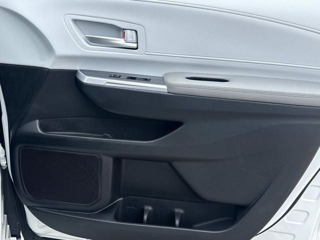 2026 Toyota Sienna XLE 7 Passenger