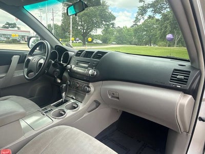 2011 Toyota Highlander Base