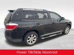 2013 Toyota Highlander SE