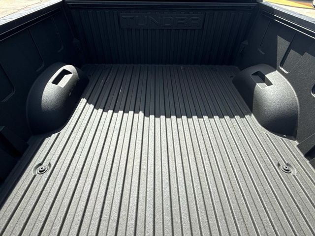 2025 Toyota Tundra Hybrid Platinum