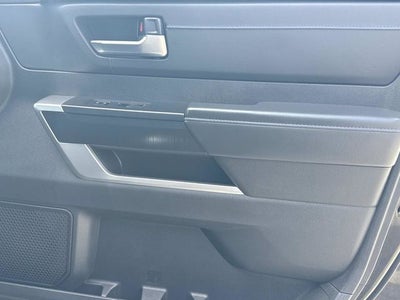 2025 Toyota Tundra Hybrid Platinum