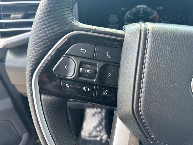 2025 Toyota Tundra Hybrid Platinum