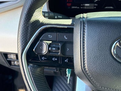 2023 Toyota Tundra Hybrid Capstone