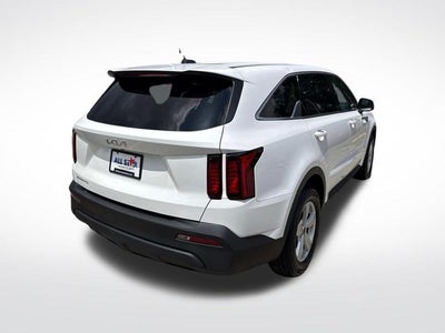 2023 Kia Sorento LX