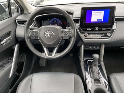 2023 Toyota Corolla Cross XLE
