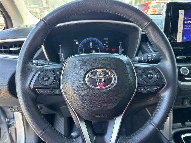 2024 Toyota Corolla Cross XLE