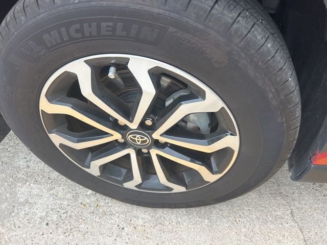 2024 Toyota Corolla Cross Hybrid SE