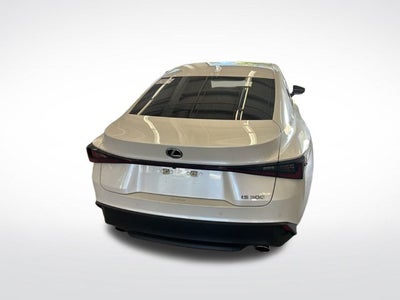 2024 Lexus IS 300