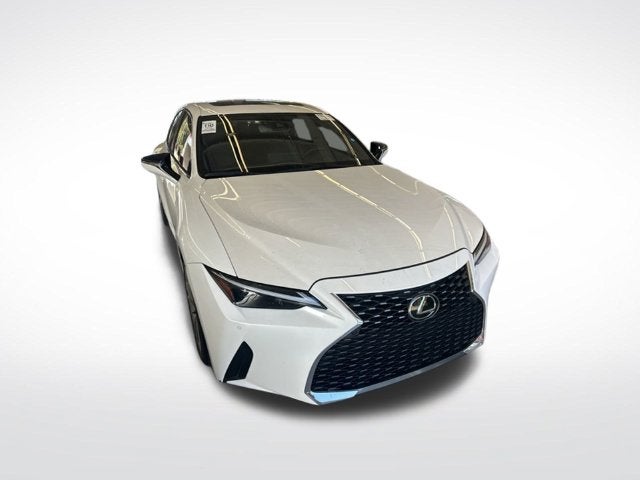 2024 Lexus IS 300